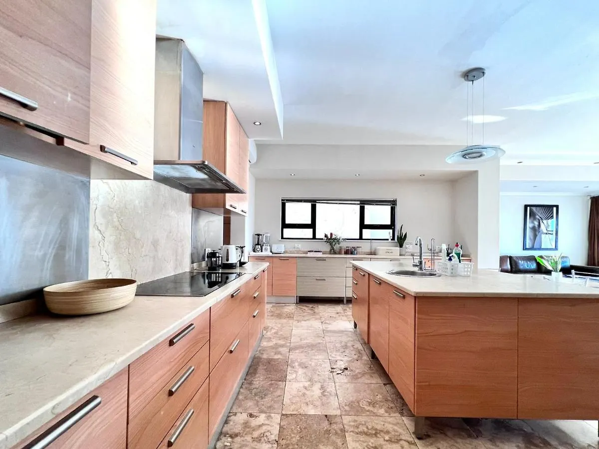 Villa La Vida Cape Town