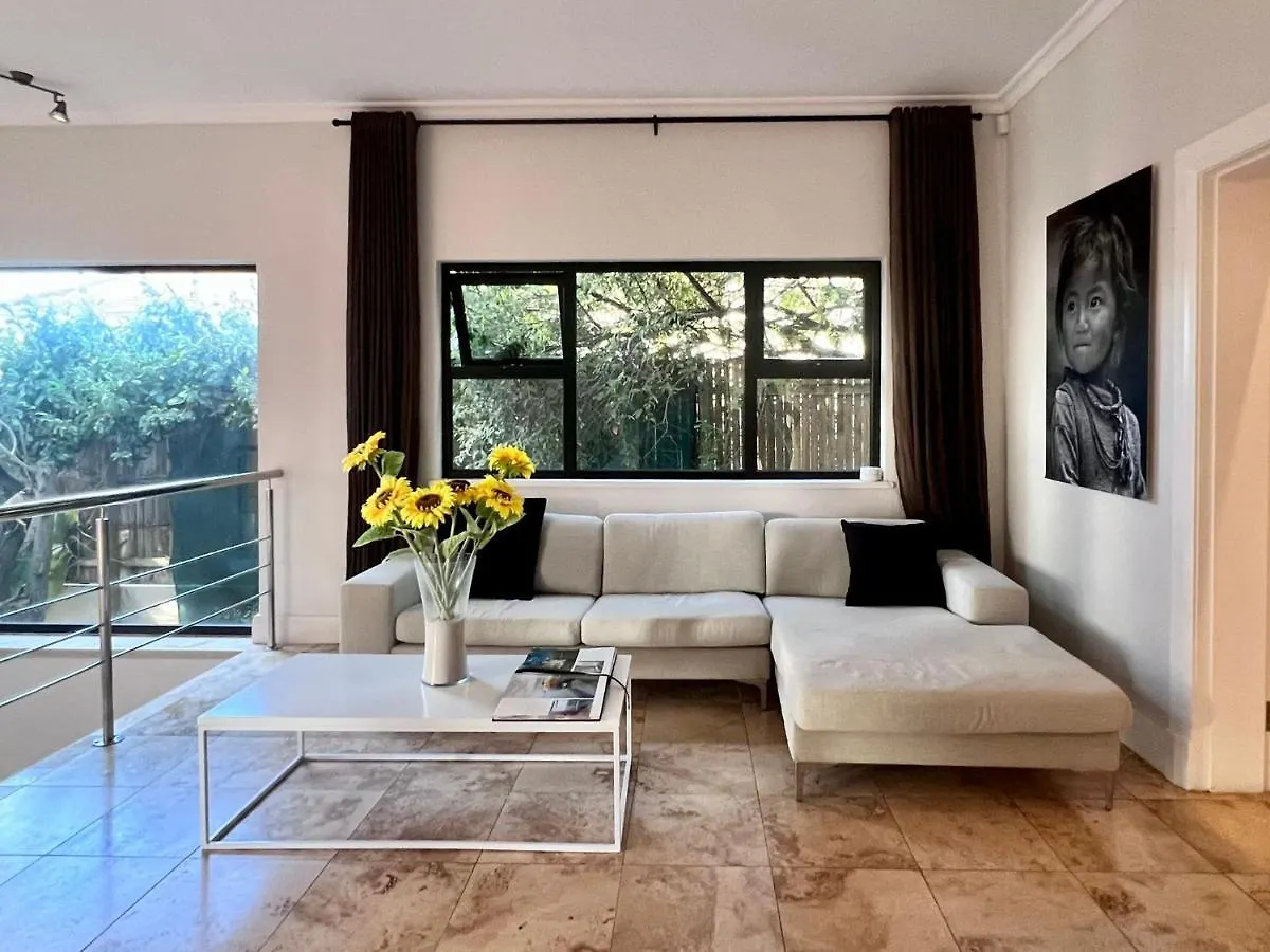 Villa La Vida Cape Town Bed & Breakfast